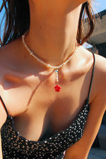 Load image into Gallery viewer, Azalea Pearl Necklace
